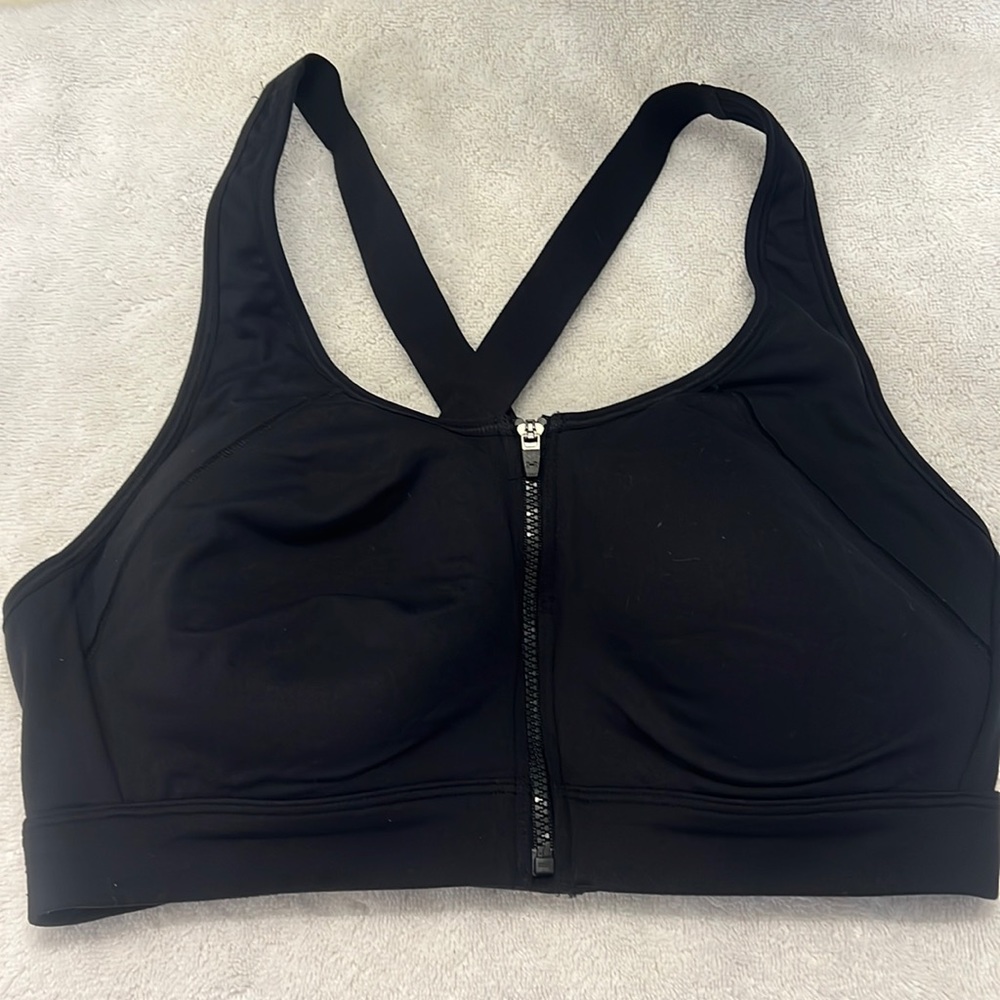 Under Armour women’s sports bra, black, size large, zip up